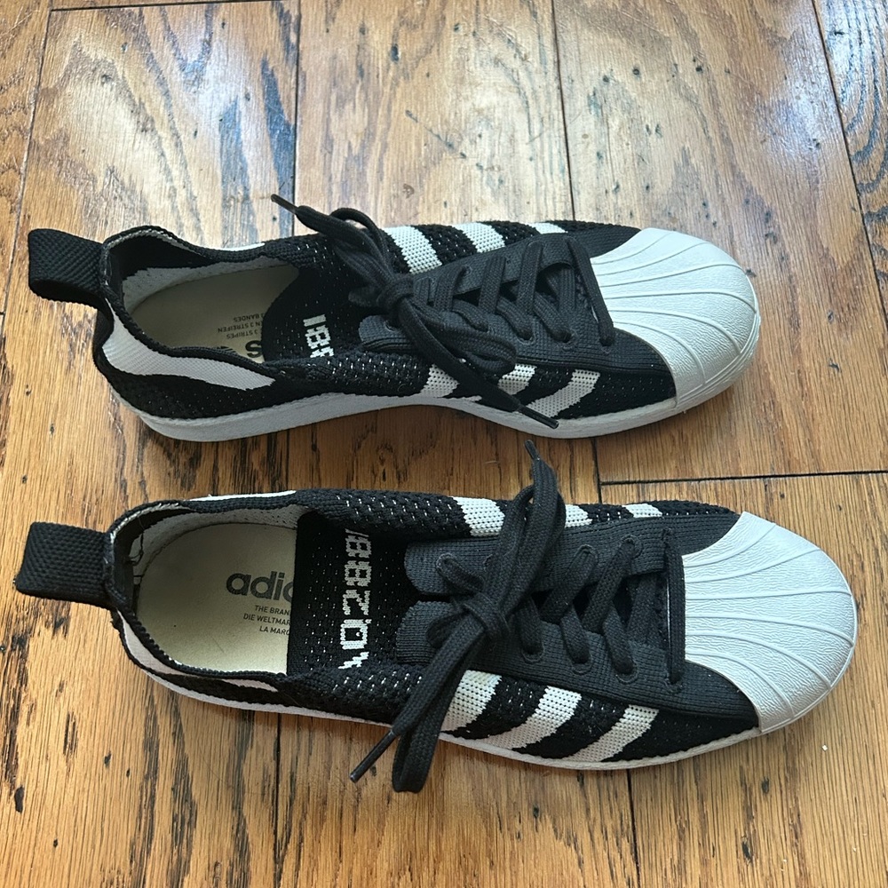 Adidas AQ2881 Superstar 80s Primeknit Size 7.5 US Black & White